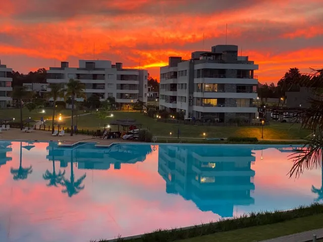 Lagoon Pilar