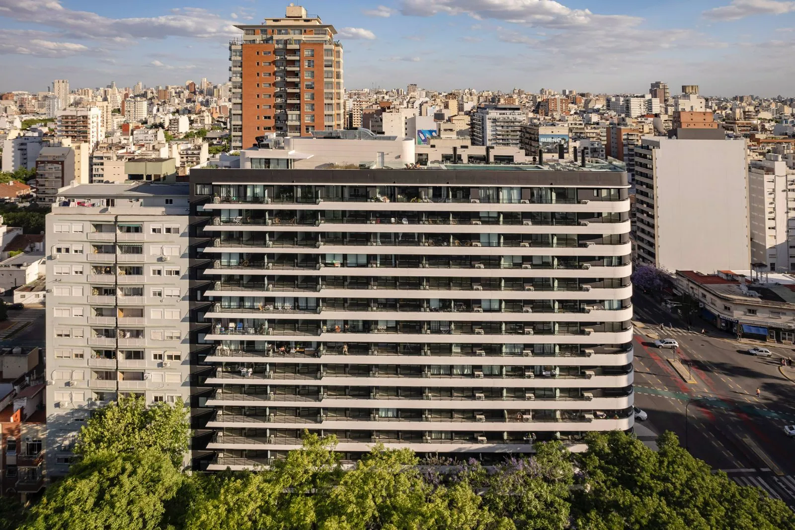 Torre Hub