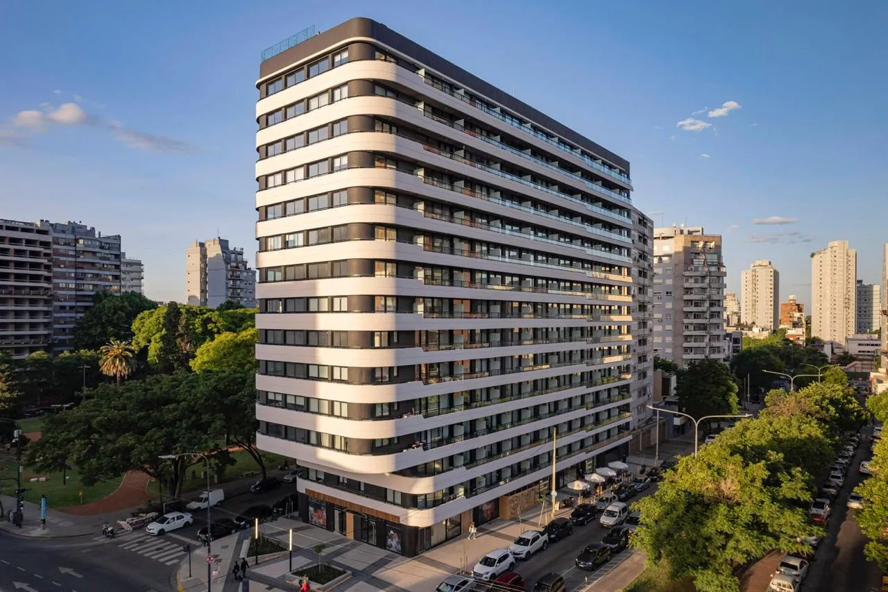 Torre Hub