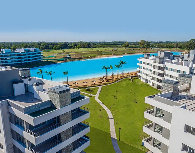 Lagoon Pilar